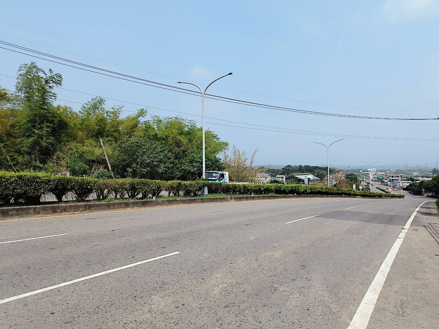 民雄工業區旁邊廠房出租  有大小間廠房先來先挑