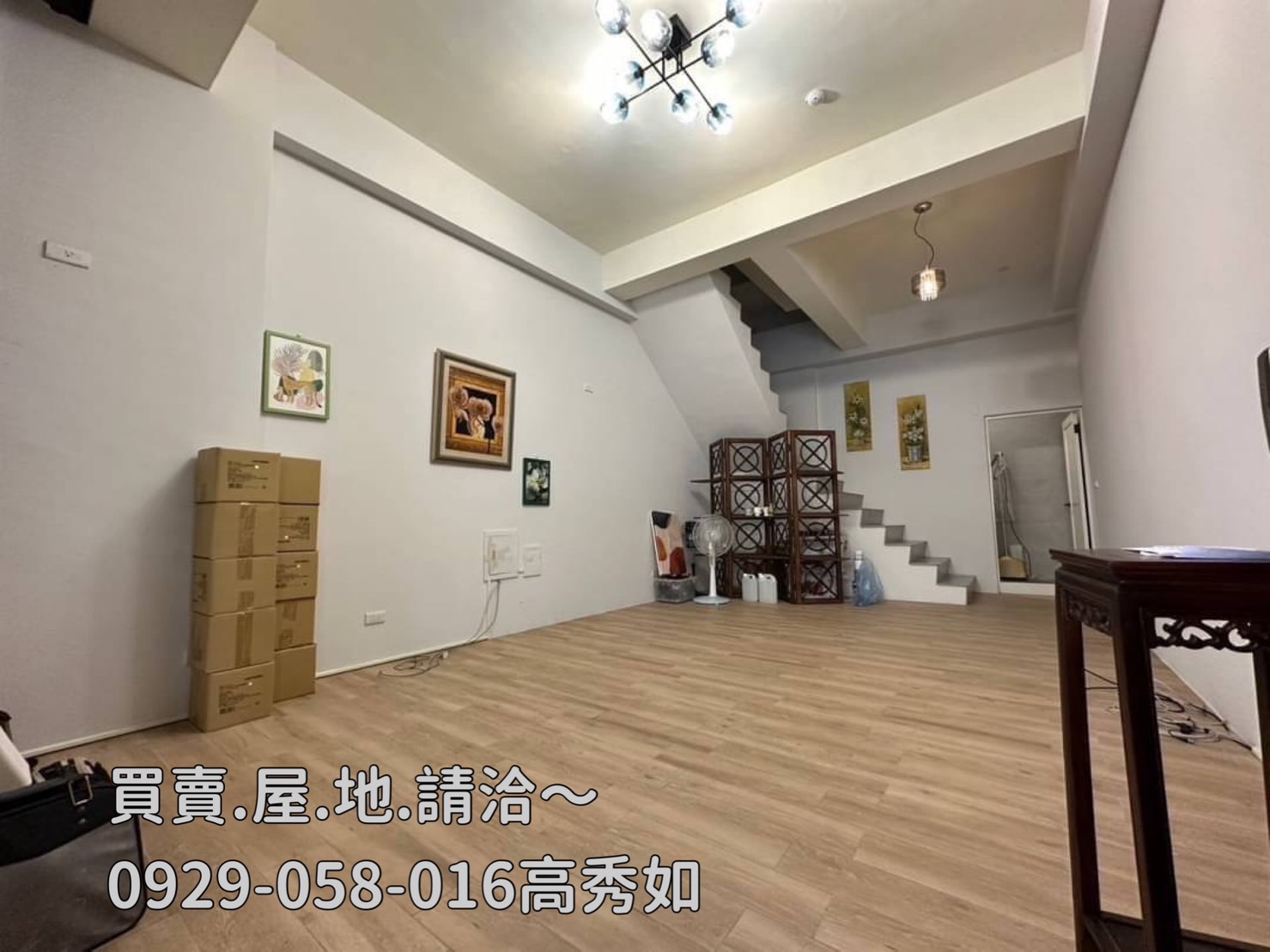 港坪公園旁美樓店